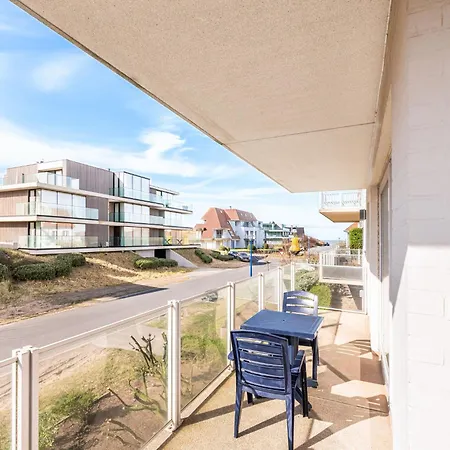 Modern 1St Floor Apartment In Oostduinkerke Oostduinkerke
